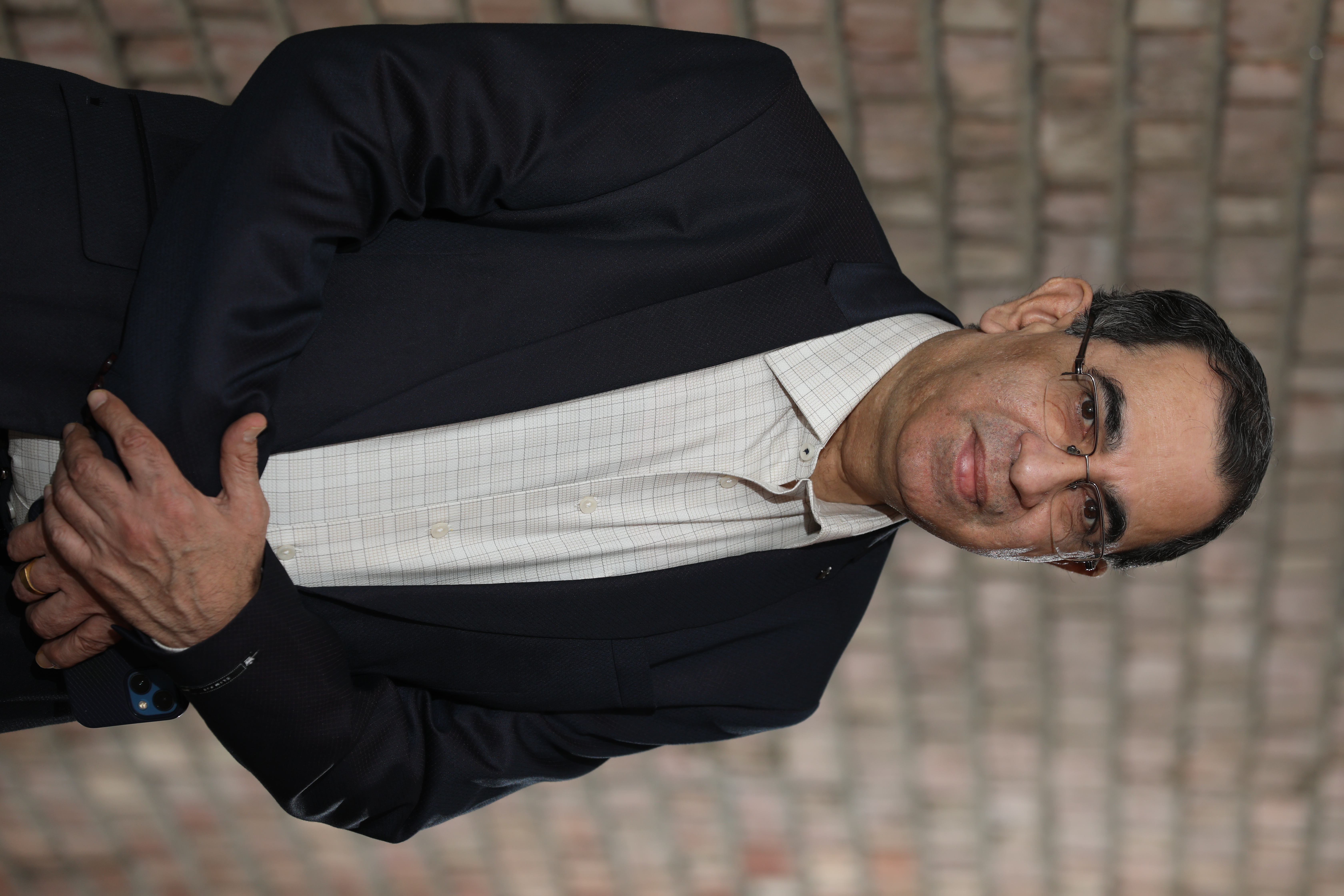 Prof. Vineet Suri