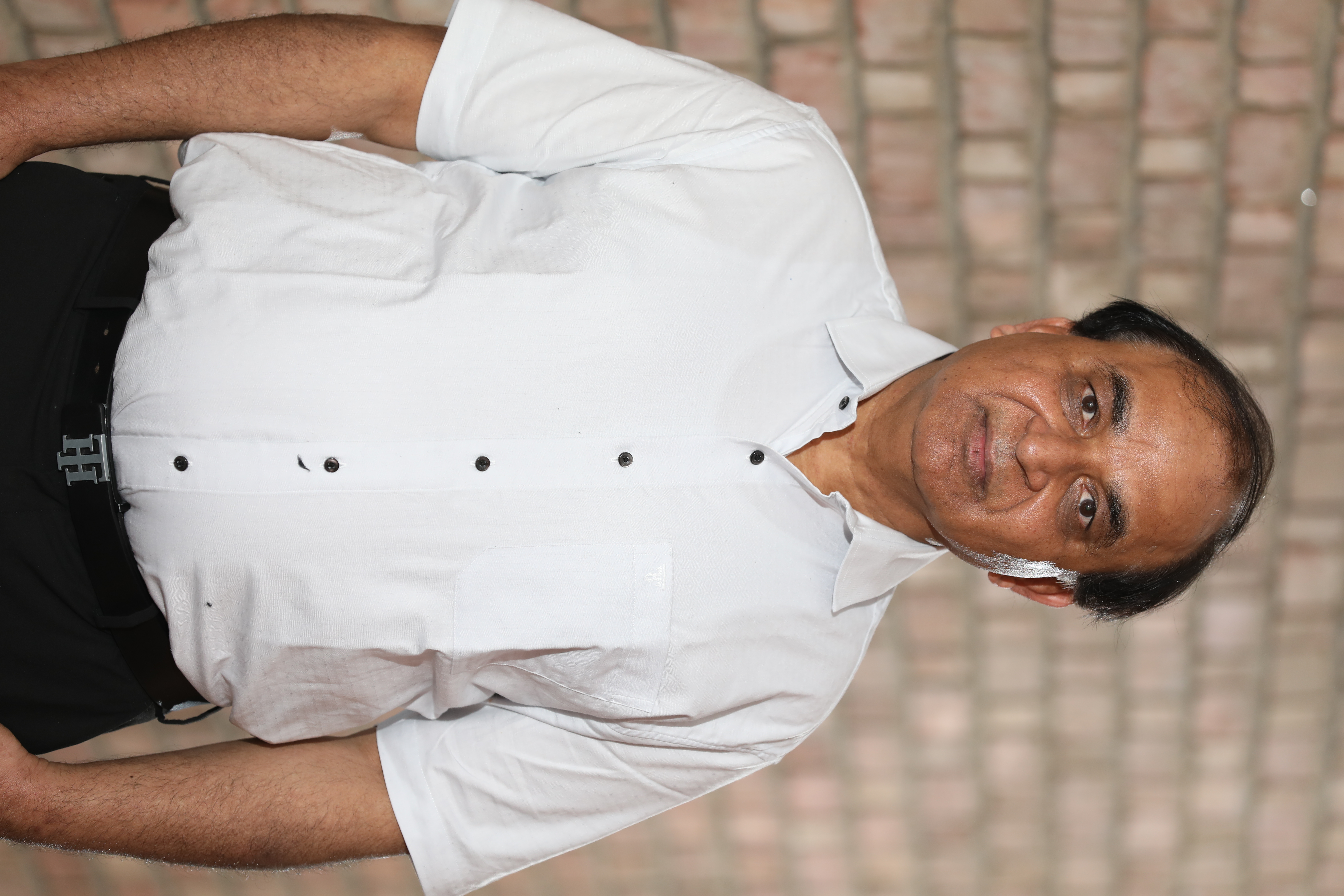 Dr. Rakesh Kumar