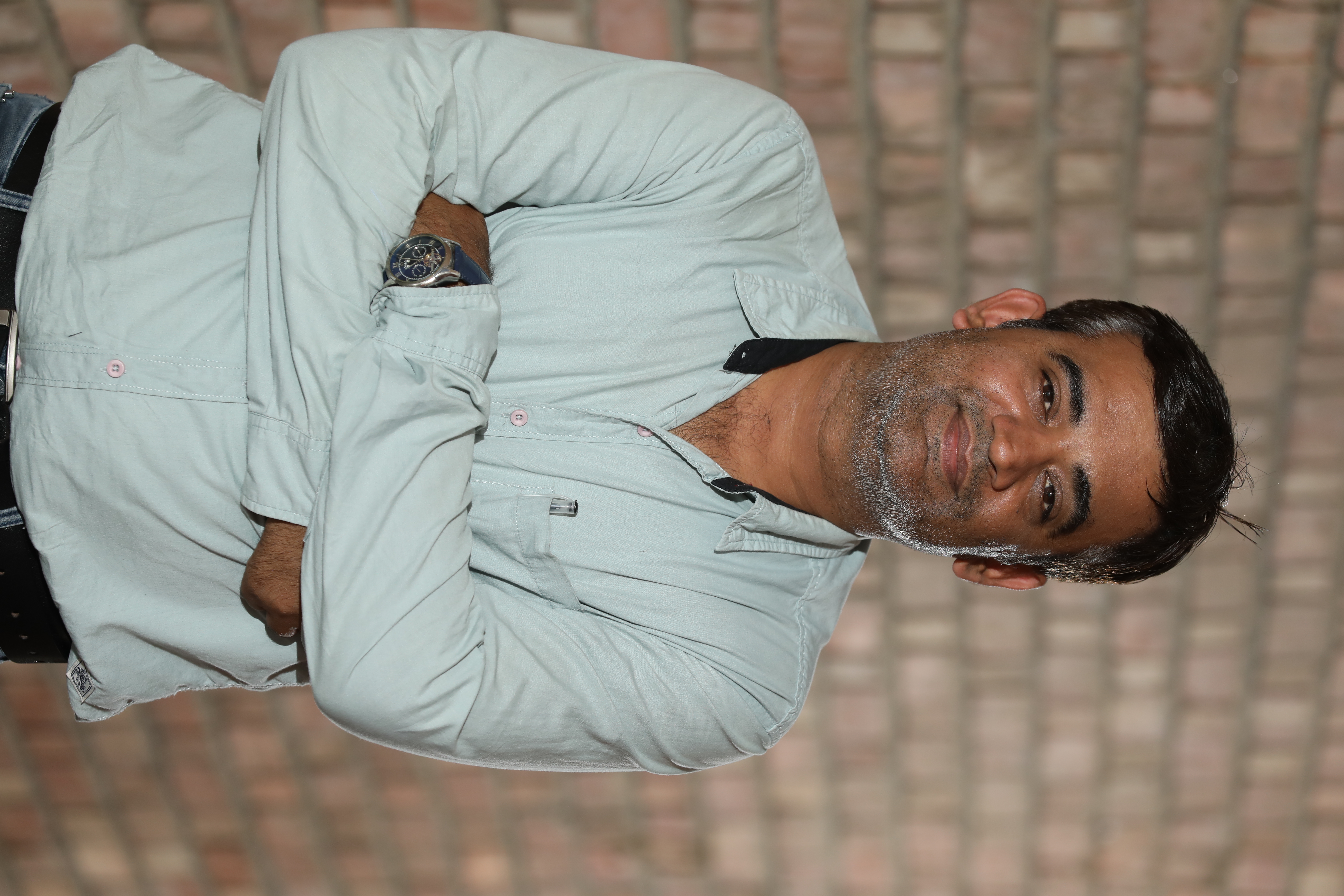 Dr. Surender