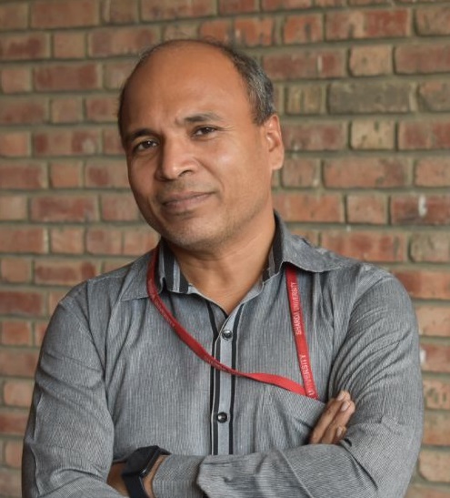 Dr Ashish Kumar Chakraverti