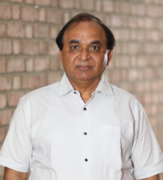 Dr. Rakesh Kumar