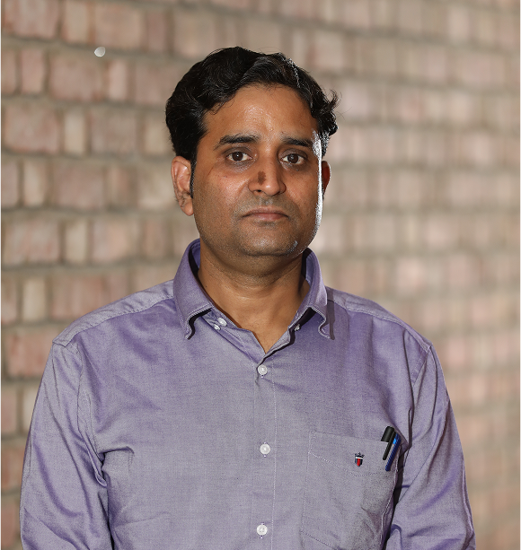 Dr. Vivek Srivastava