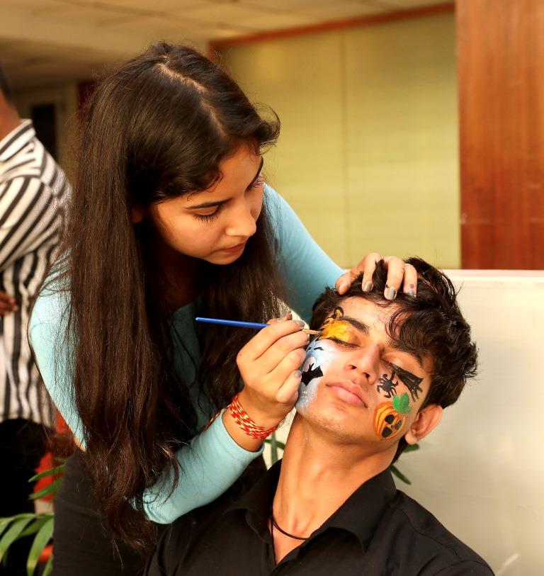 SU hosted a face-painting competition to celebrate Halloween with our students